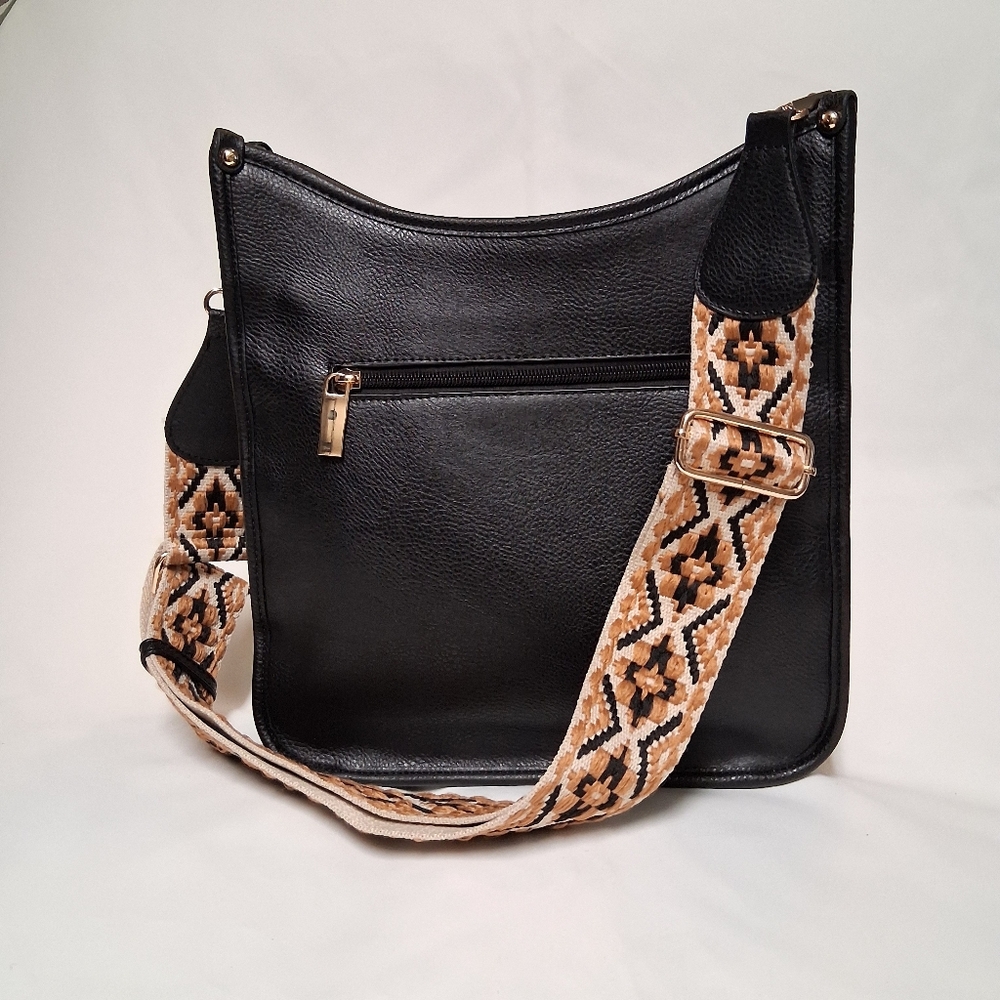 Metro Muse Black Vegan Leather Crossbody Bag
